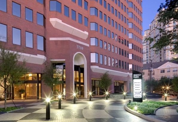 uptown Dallas Regency Plaza
